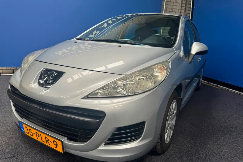 Peugeot 207 (2010)