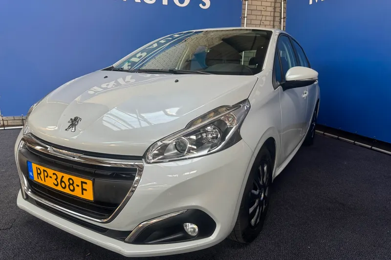 Peugeot 208 (2017)