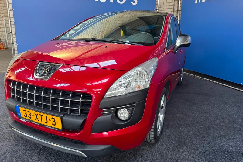 Peugeot 3008 (2012)