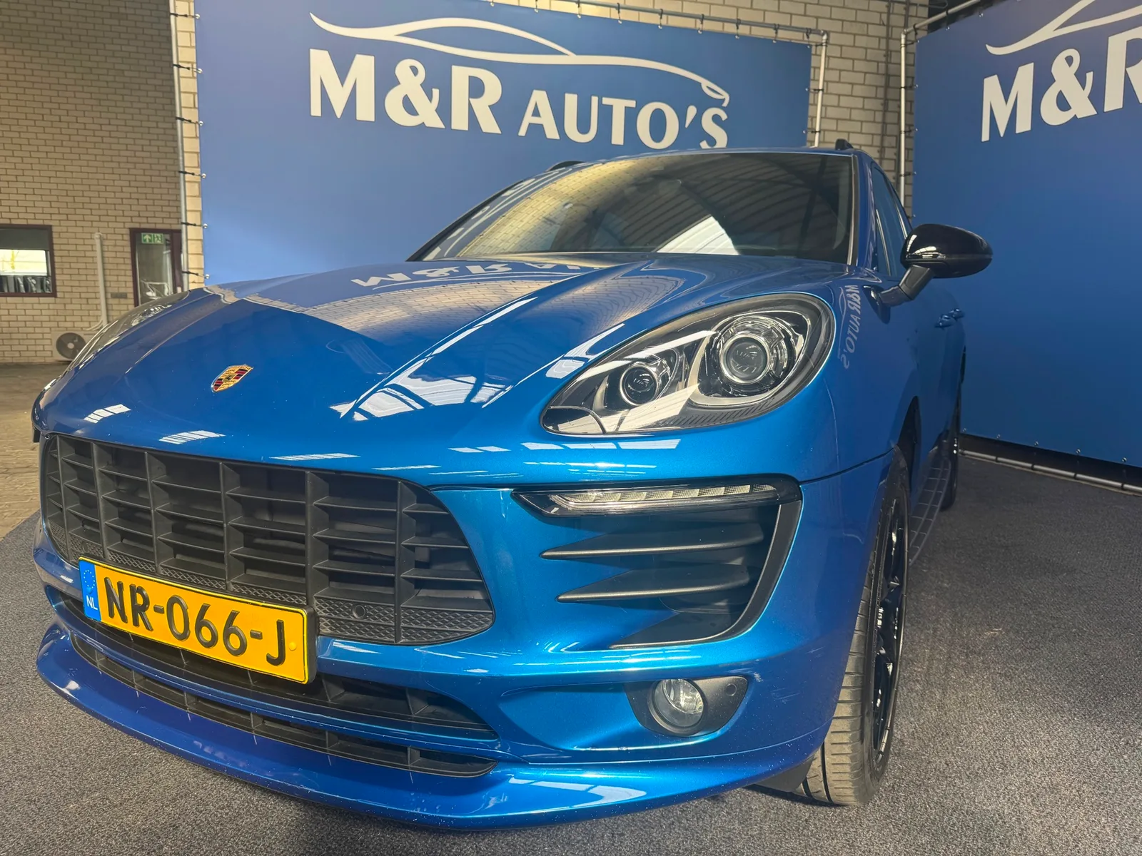 Porsche Macan (2017) — foto 1