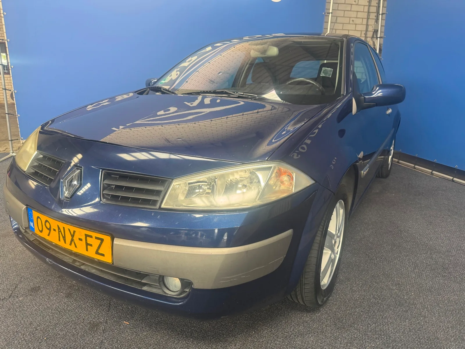 Renault Mégane (2004) — foto 1