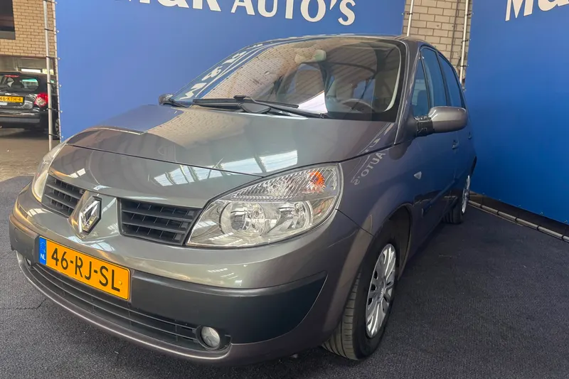 Renault Scénic (2005)
