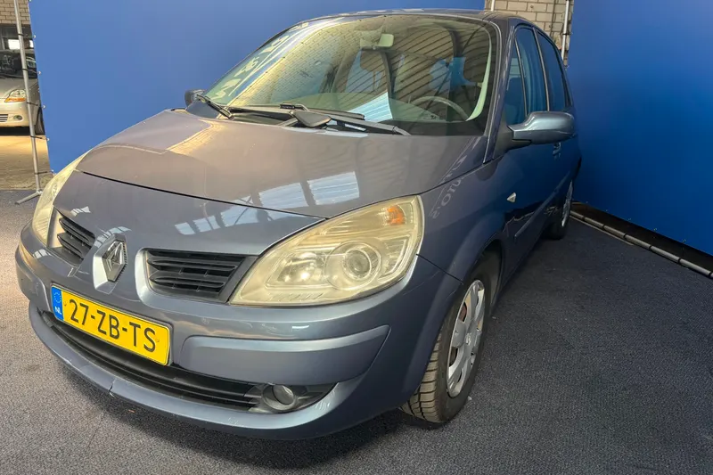 Renault Scénic (2008)