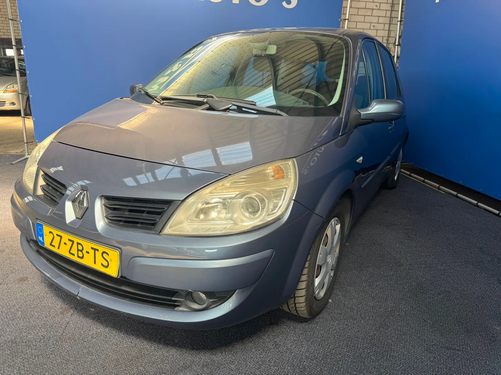 Renault Scénic (2008) — foto 1
