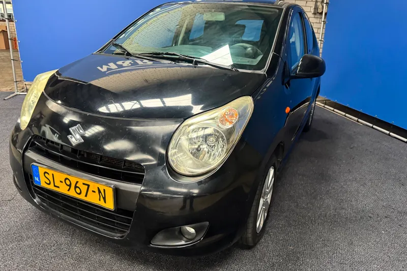 Suzuki Alto (2010)