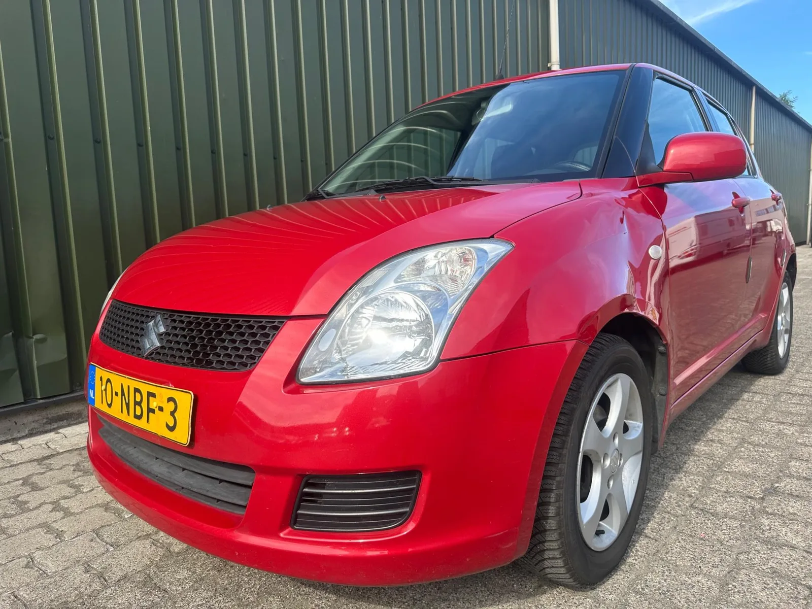 Suzuki Swift (2010) — foto 1