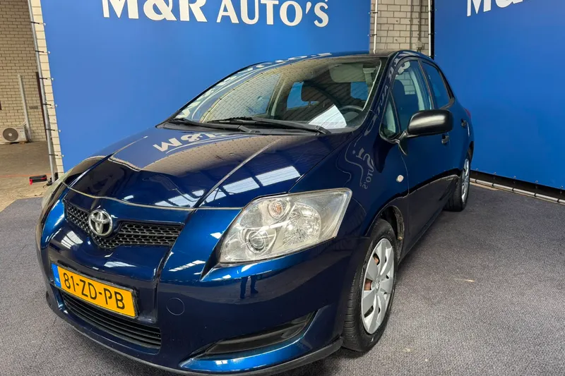 Toyota Auris (2008)