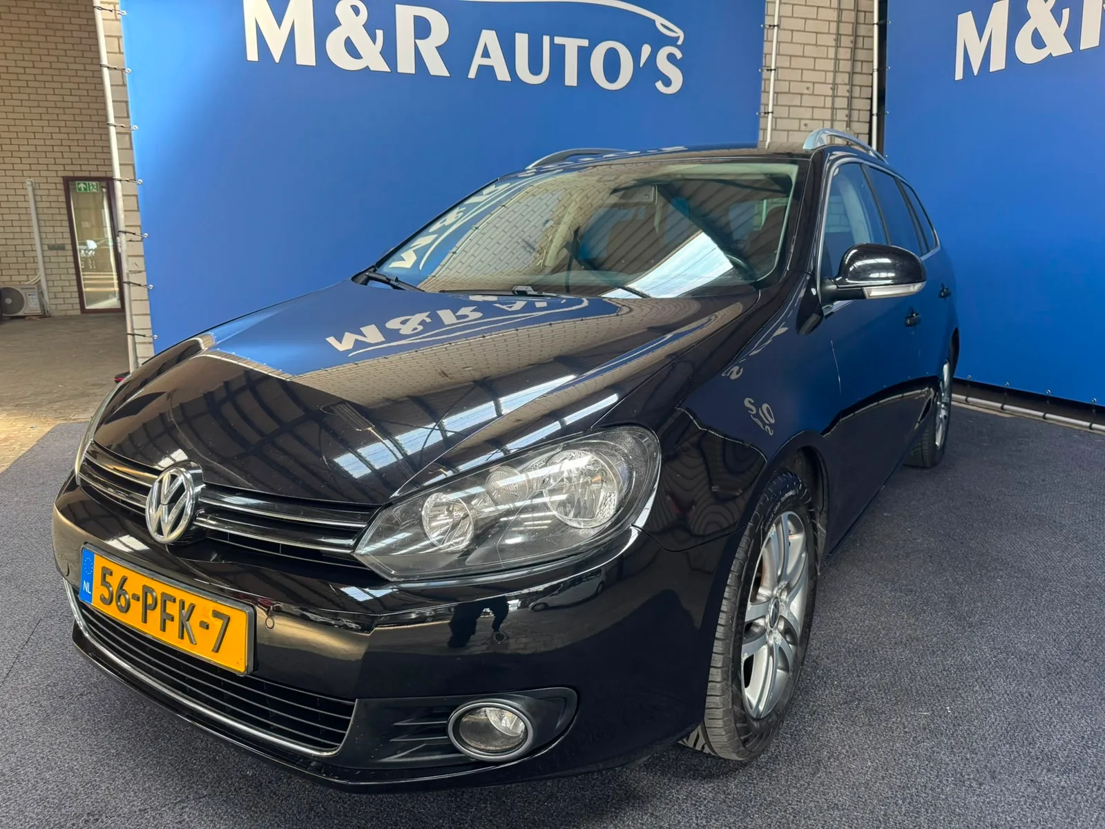Volkswagen Golf (2011) — foto 1