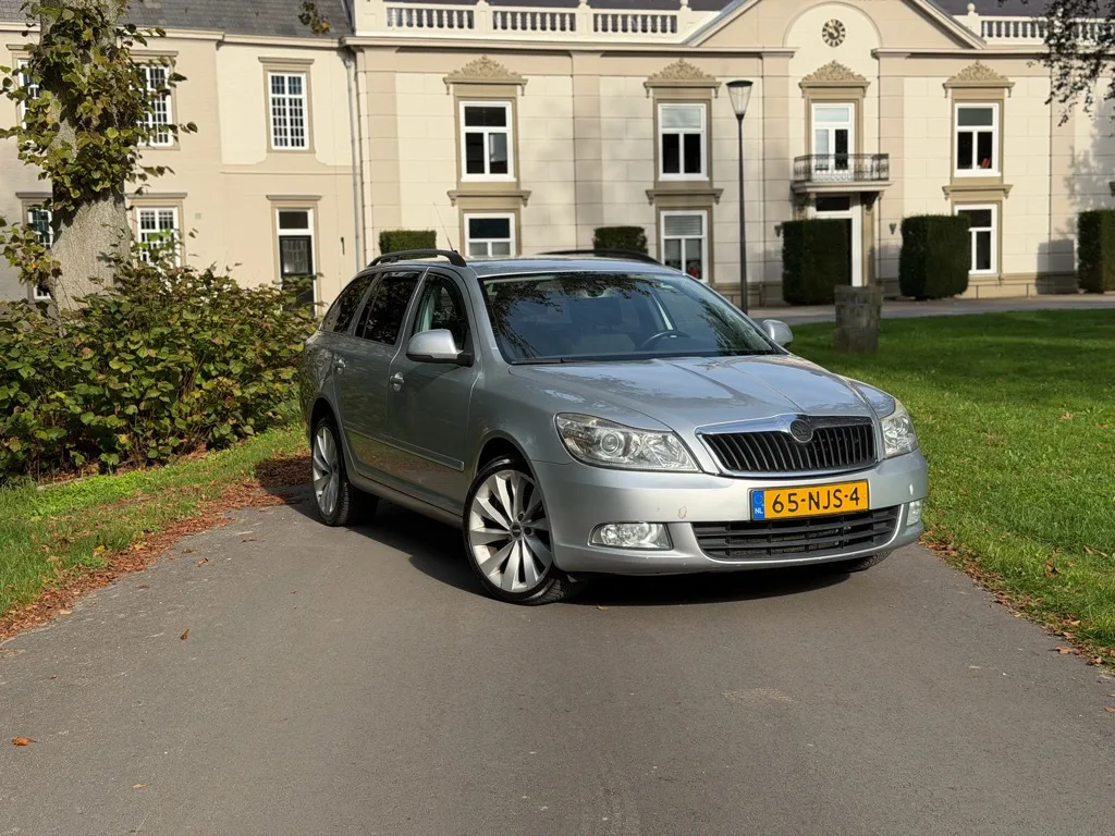 Škoda Octavia (2010) — foto 1