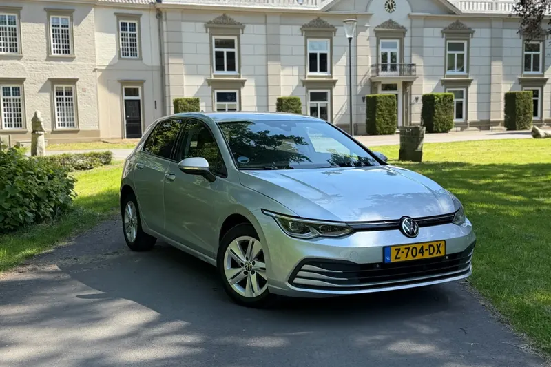 Volkswagen Golf (2020)