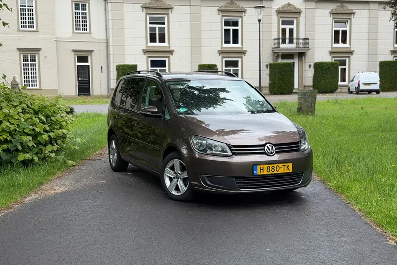 Volkswagen Touran (2011)