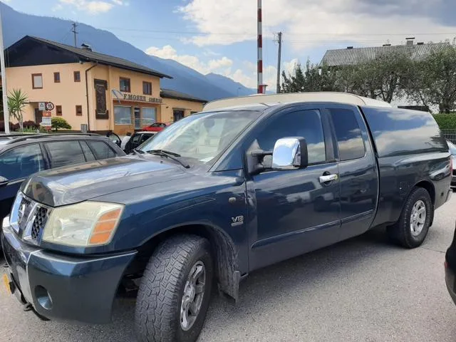 Nissan TITAN (2004) — foto 1