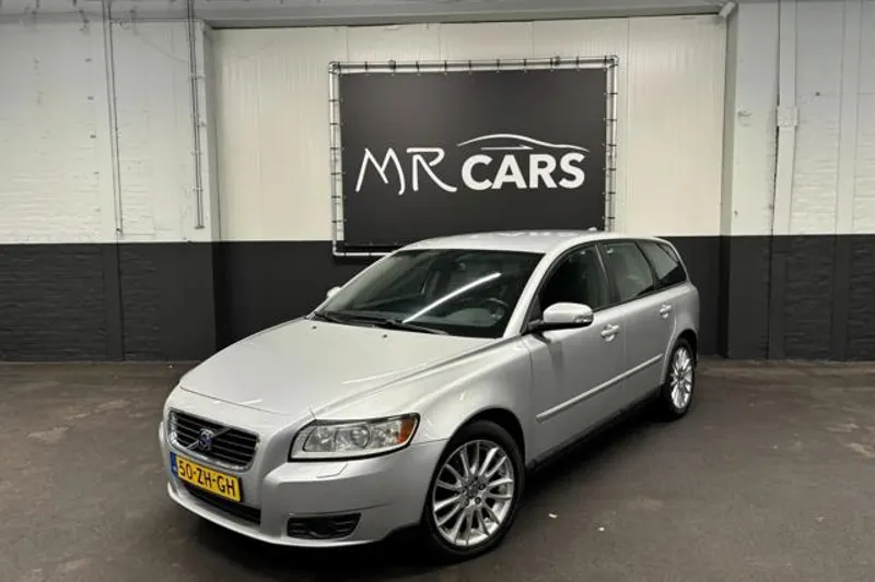 Volvo V50 (2008)