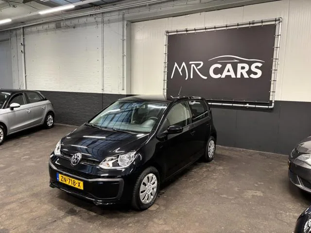 Volkswagen Up! (2019) — foto 1