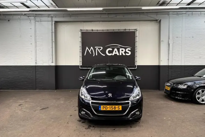 Peugeot 208 (2017)