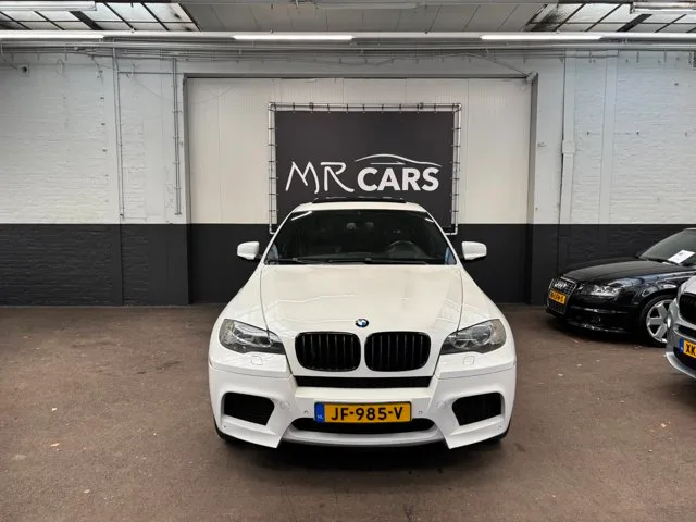 BMW X6 (2009) — foto 1