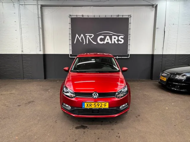 Volkswagen Polo (2014) — foto 1