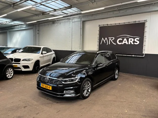 Volkswagen Passat (2018) — foto 1