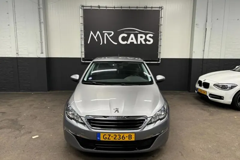 Peugeot 308 (2015)