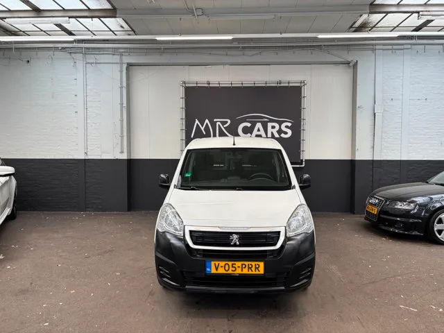 Peugeot Partner (2017) — foto 1