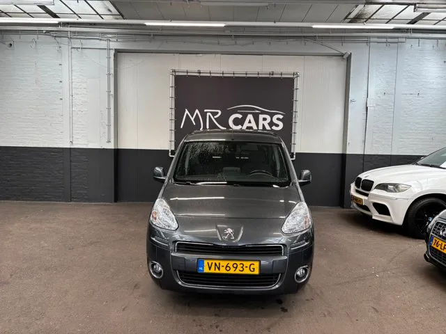 Peugeot Partner (2015) — foto 1