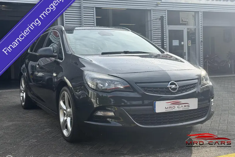 Opel Astra (2012)