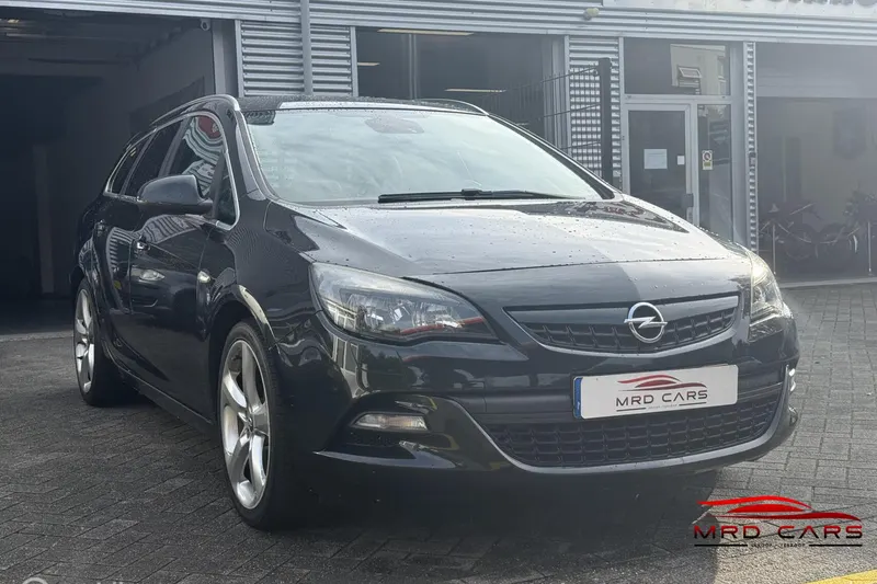 Opel Astra (2012)