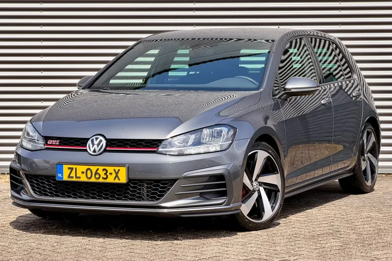Volkswagen Golf (2019)