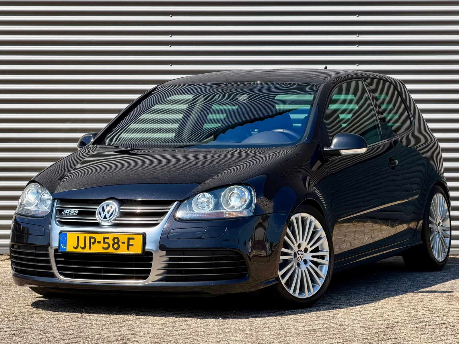Volkswagen Golf (2006) — foto 1