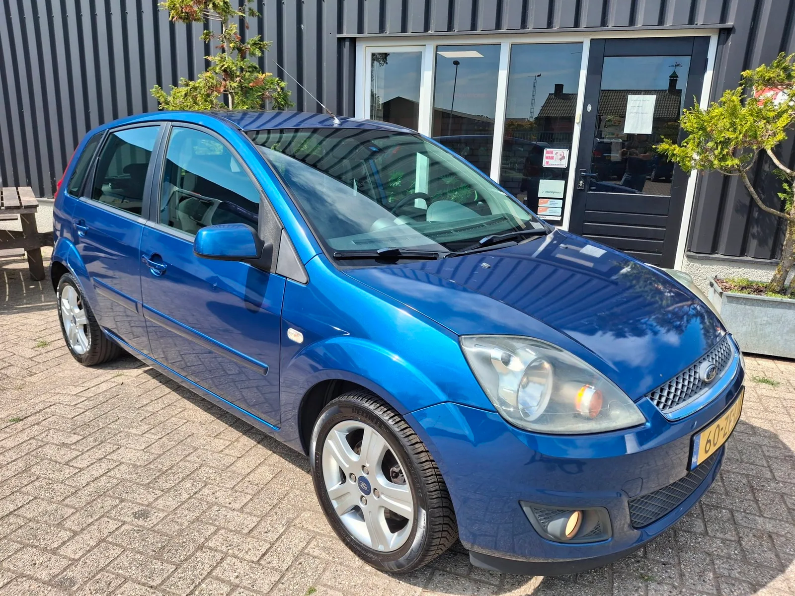 Ford Fiesta (2008) — foto 1