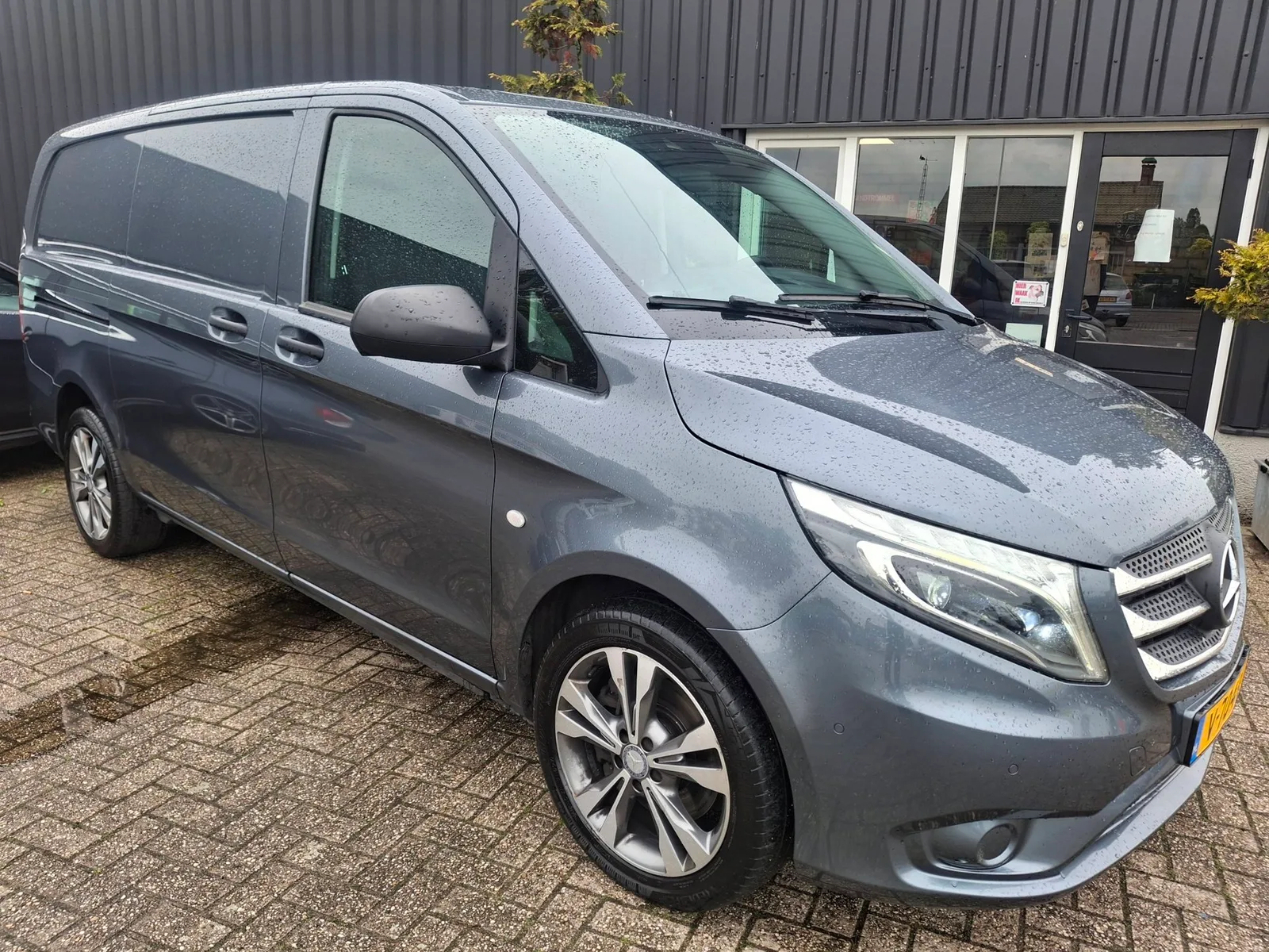 Mercedes-Benz Vito (2015) — foto 1