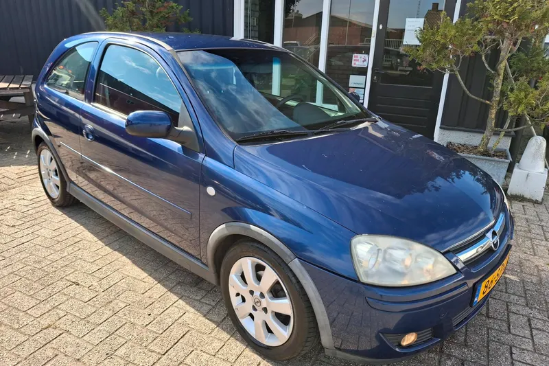 Opel Corsa (2006)