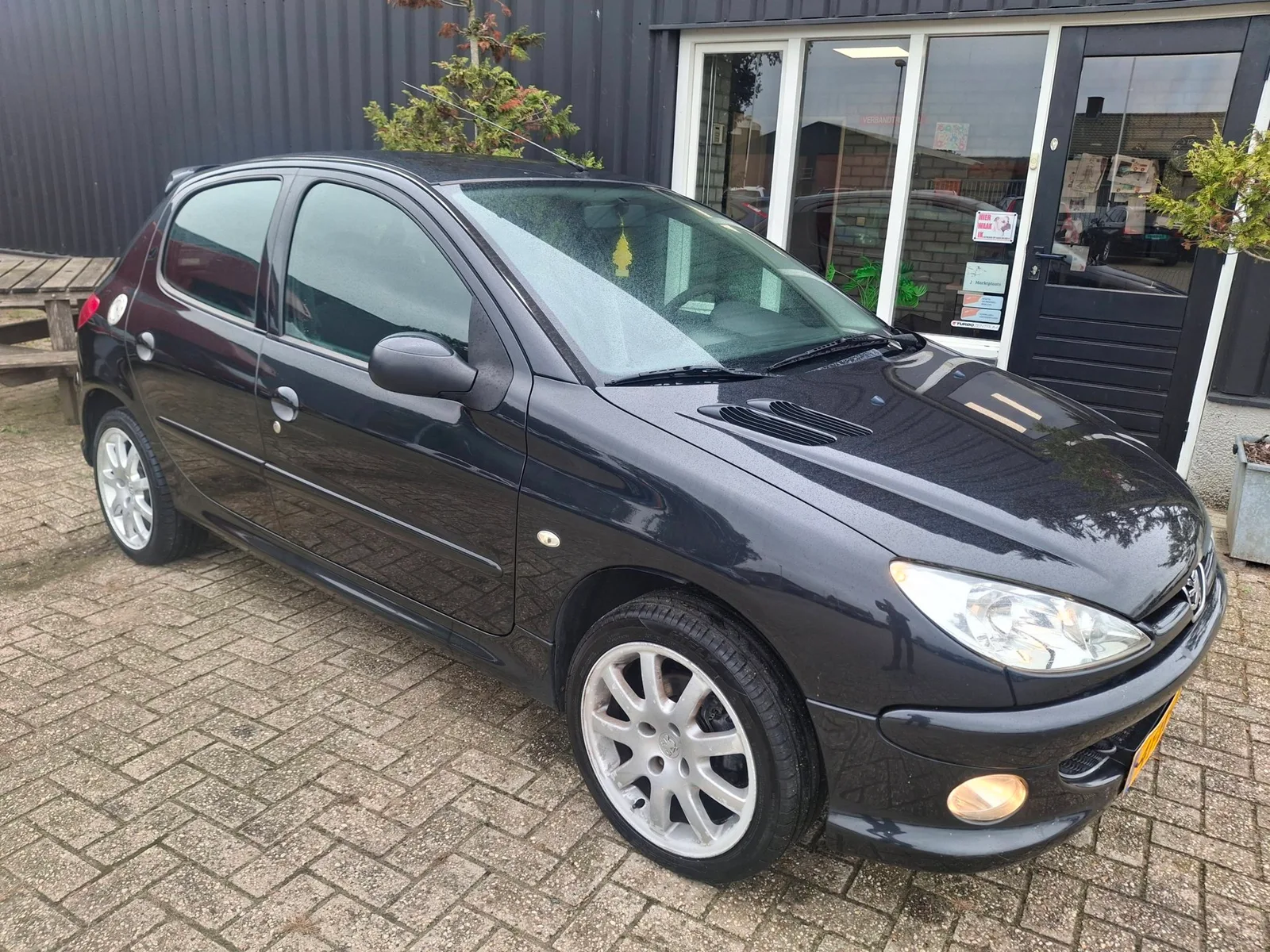 Peugeot 206 (2007) — foto 1