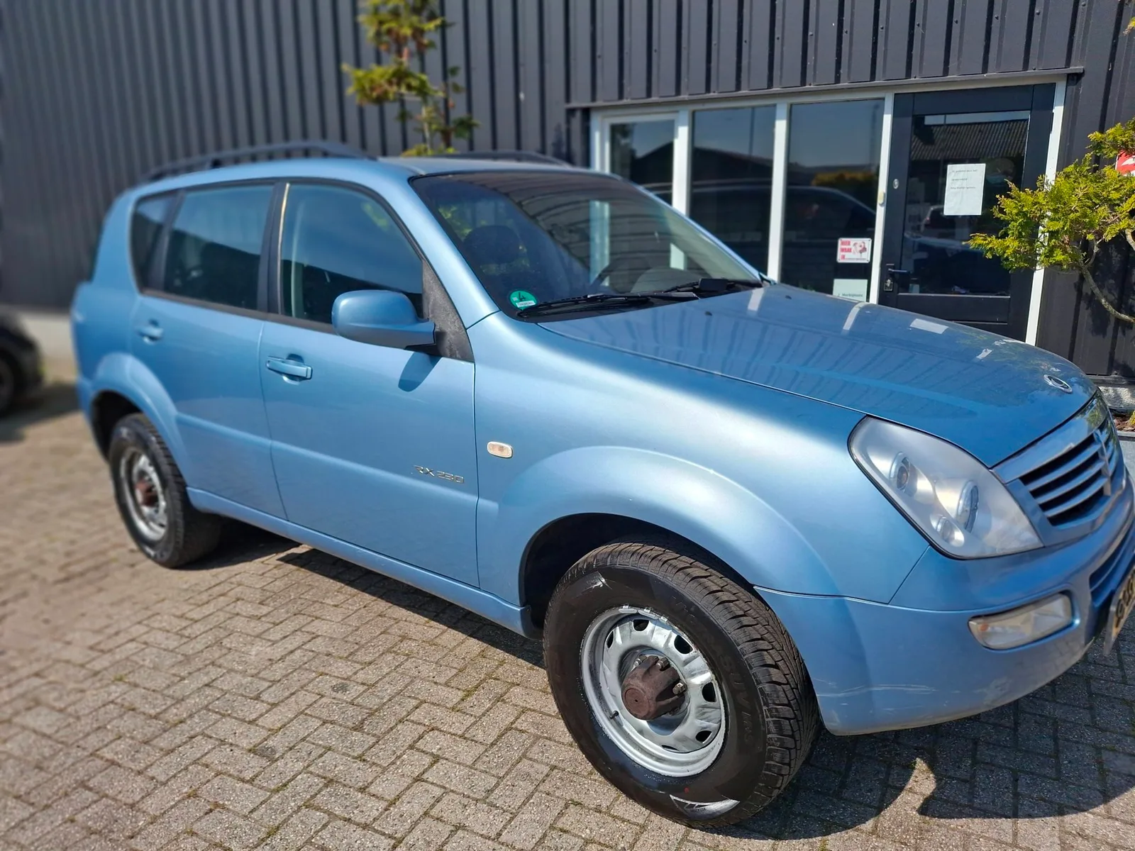 SsangYong Rexton (2006) — foto 1