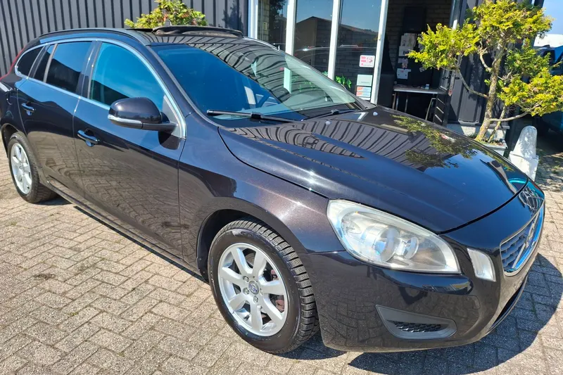 Volvo V60 (2013)