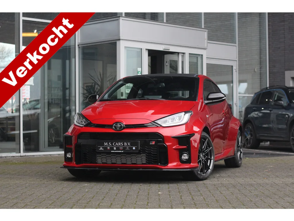 Toyota Yaris (0) — foto 1