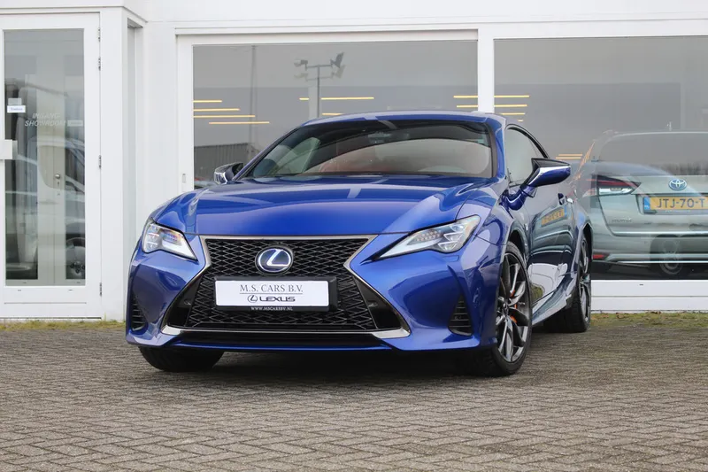 Lexus UX (2019)