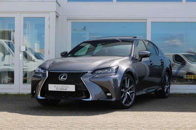 Lexus RC (2017)