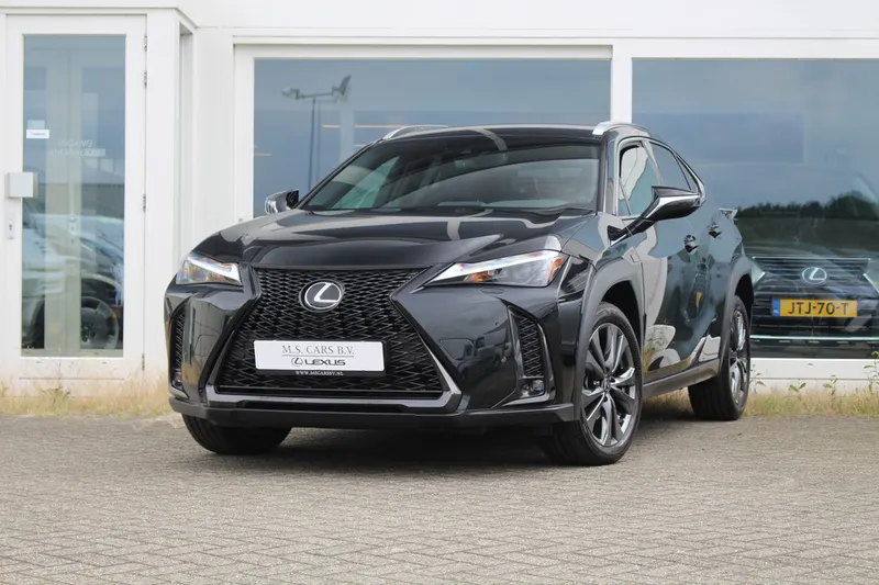 Lexus RX (2024)