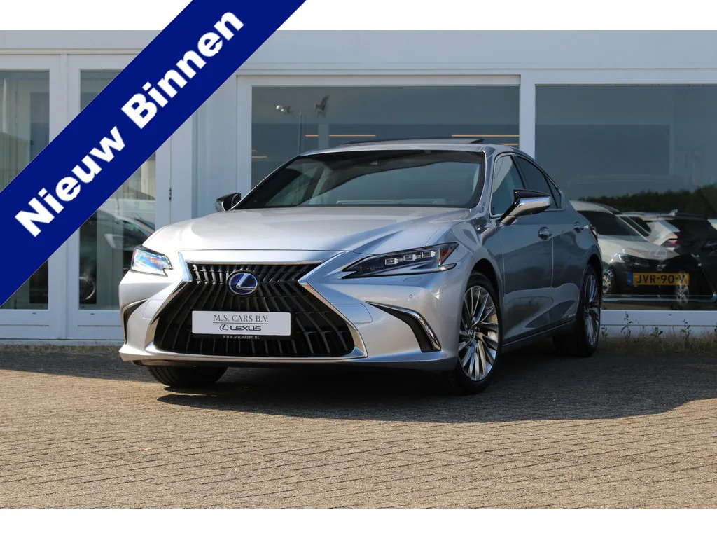 Lexus ES (2022) — foto 1