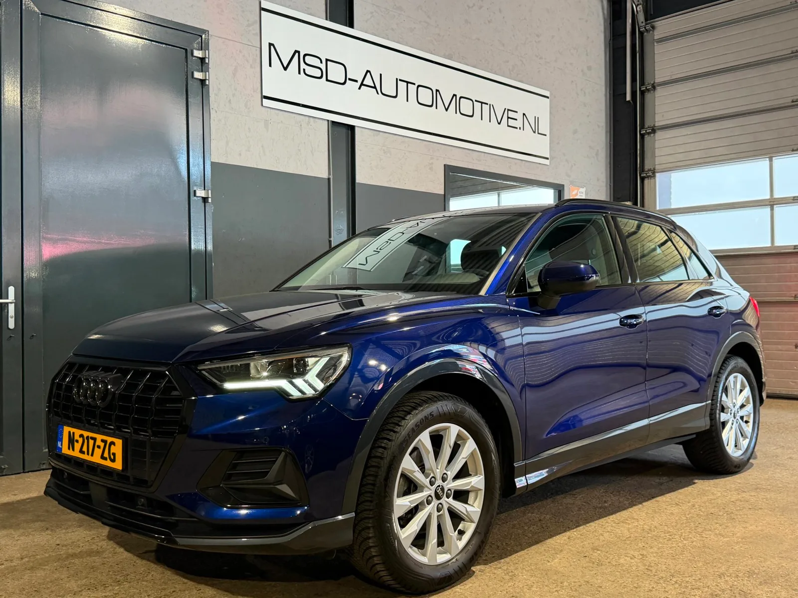 Audi Q3 (2021) — foto 1