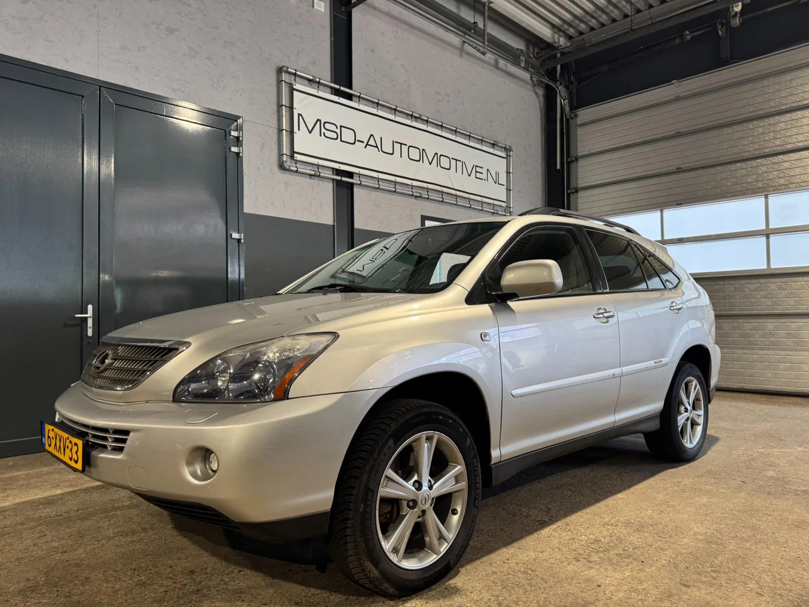 Lexus RX (2008) — foto 1