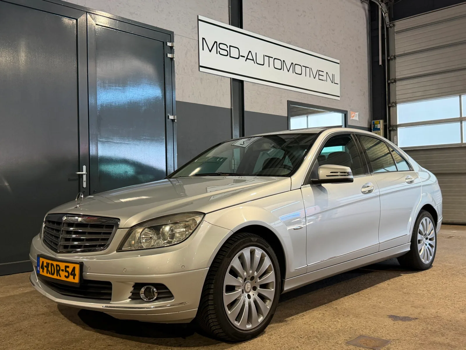 Mercedes-Benz C-Klasse (2009) — foto 1