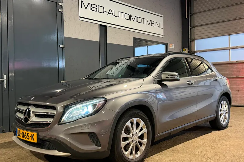 Mercedes-Benz GLA (2016)