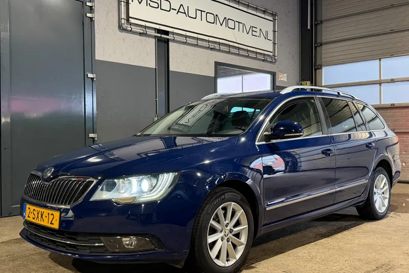 Škoda Superb (2014)
