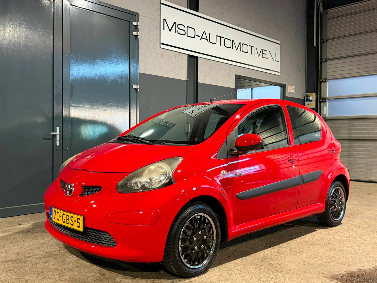 Toyota Aygo (2008) — foto 1