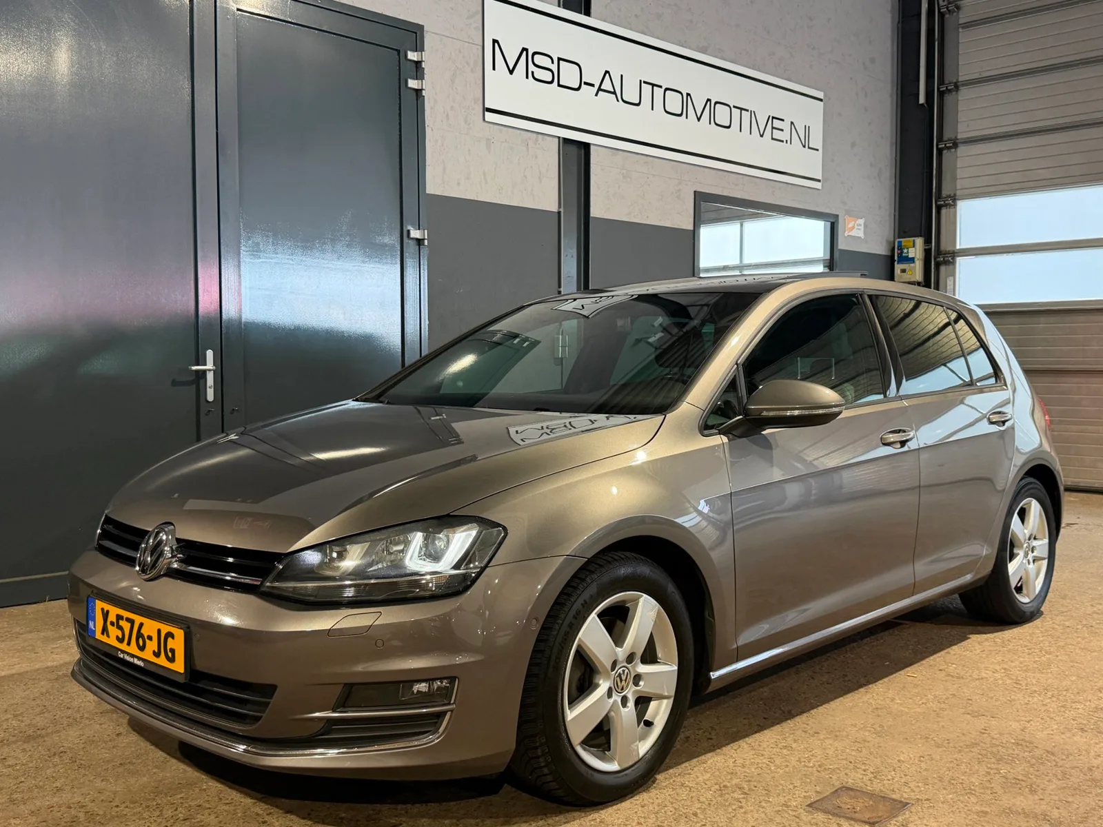 Volkswagen Golf (2013) — foto 1