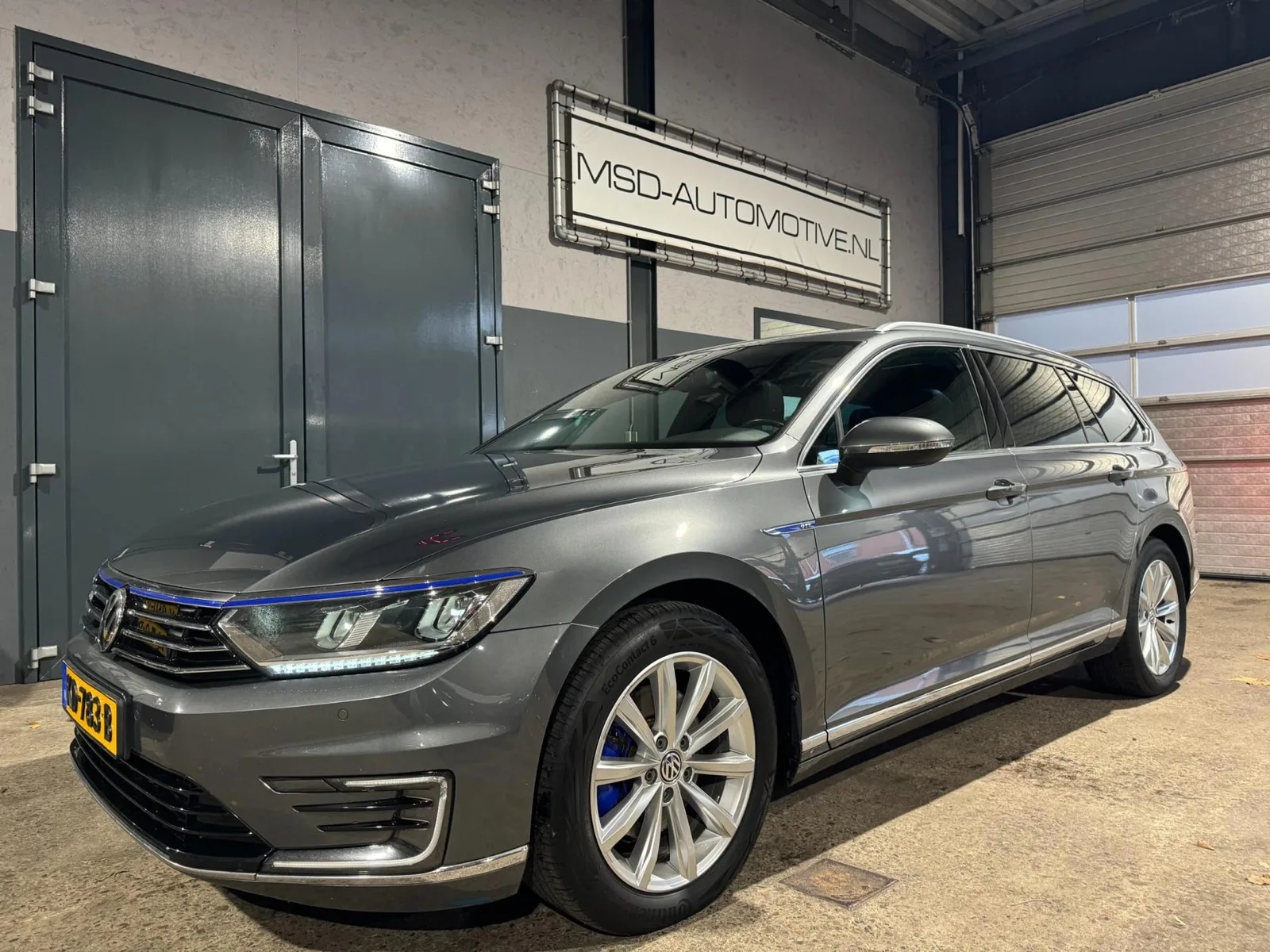 Volkswagen Passat (2016) — foto 1