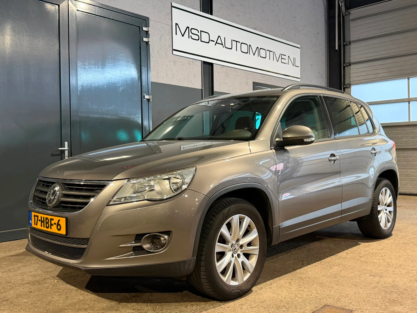 Volkswagen Tiguan (2008) — foto 1