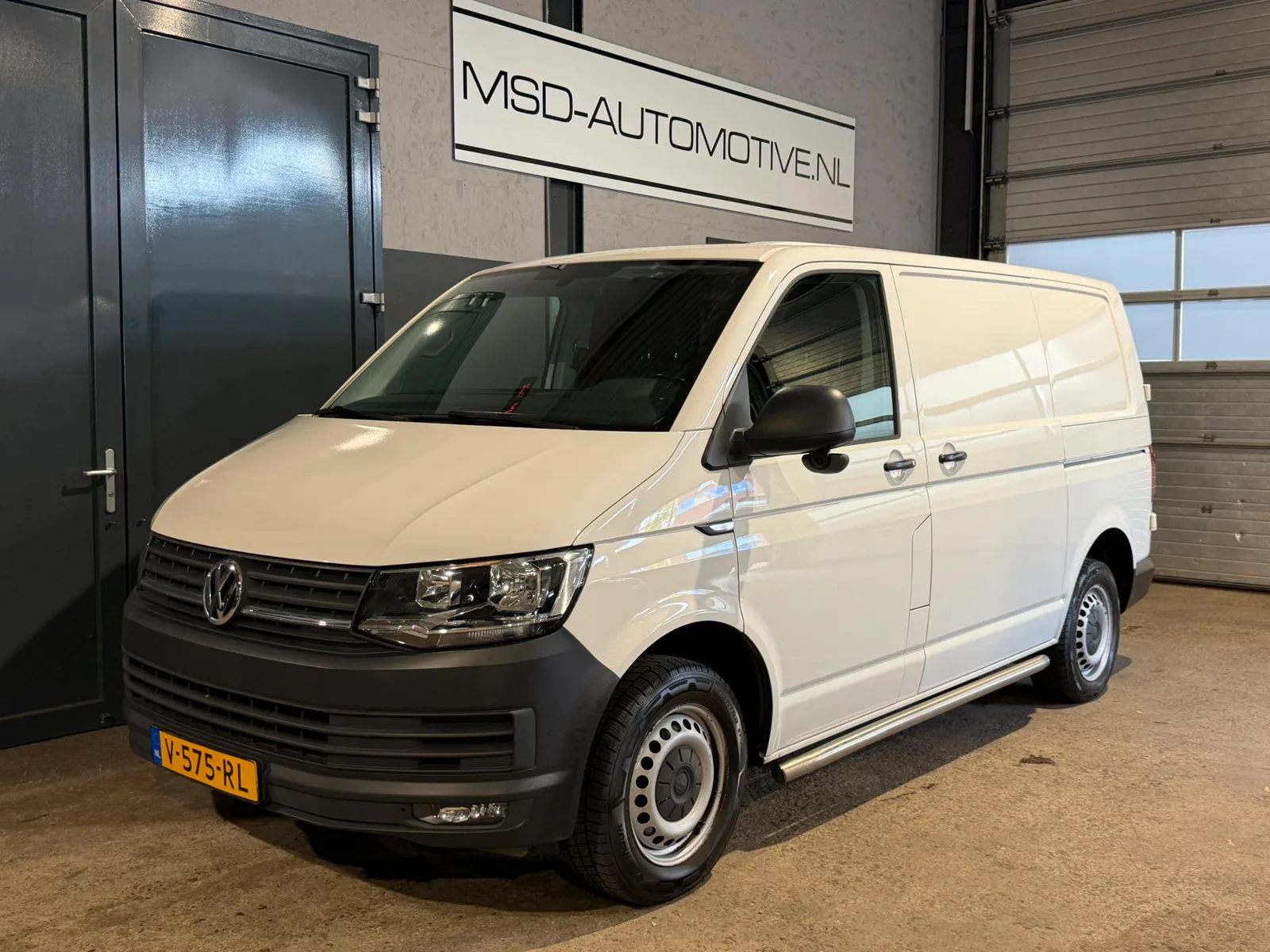 Volkswagen Transporter (2018) — foto 1